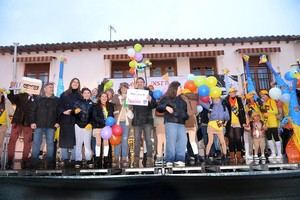 'UP' y 'Katrinas Fantasy' destacan en un carnaval afectado por la lluvia