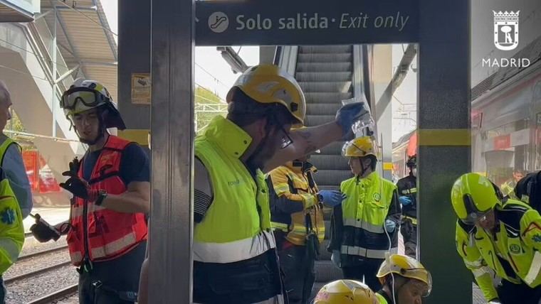 Hombre liberado tras caer a las vías del tren en Villaverde Bajo