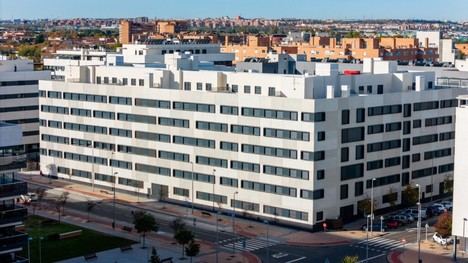 Almeida presenta 120 viviendas de alquiler asequible en Villaverde
