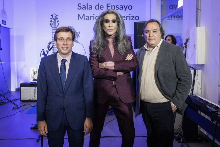 Inauguran sala de ensayo para jóvenes en Chamberí en honor a Mario Vaquerizo