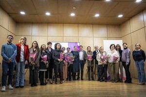 Barajas homenajea a mujeres destacadas del distrito