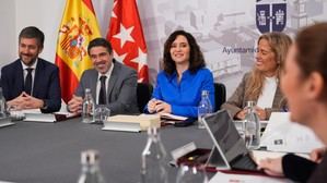 Ayuso anuncia más de 230 millones para mejorar servicios en Valdemoro