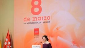 Díaz Ayuso entrega premios del Día de la Mujer en Madrid