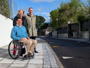 Transformación de la calle Nadir en Moncloa-Aravaca mejora la accesibilidad urbana