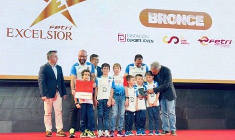 El Club de Triatlón de Arganda recibe el premio a la excelencia deportiva en España