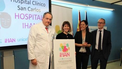 Acreditan al Hospital Clínico San Carlos por su compromiso con la lactancia materna