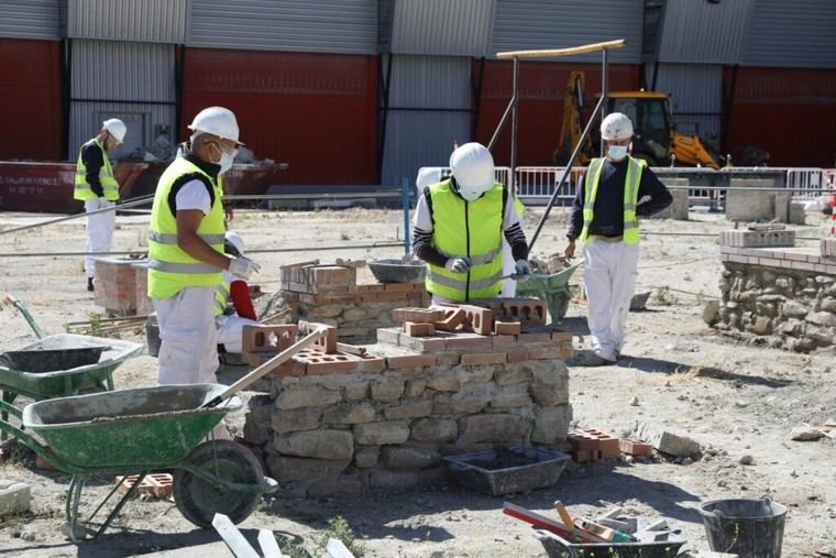 El desempleo en Madrid alcanza su nivel más bajo para febrero desde 2008 con 139.164 parados