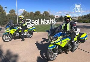 Policía de Madrid lista para el Clásico: gran tarde de fútbol en el Bernabéu