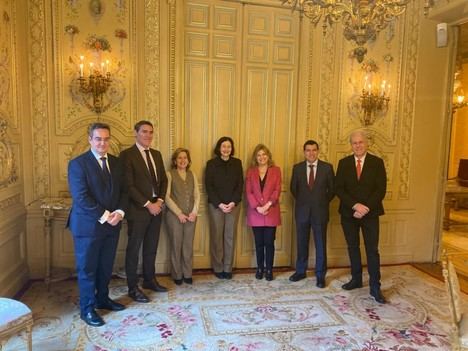 Hidalgo resalta la colaboración entre el Ayuntamiento y el Colegio Notarial para apoyar a los ciudadanos