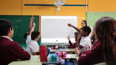 El Gobierno madrileño aumenta un 33% la inversión en infraestructuras educativas hasta 2029