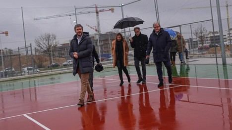La Comunidad de Madrid destina más de 1 millón de euros a renovar el polideportivo Ángel Carrizo en Navalcarnero