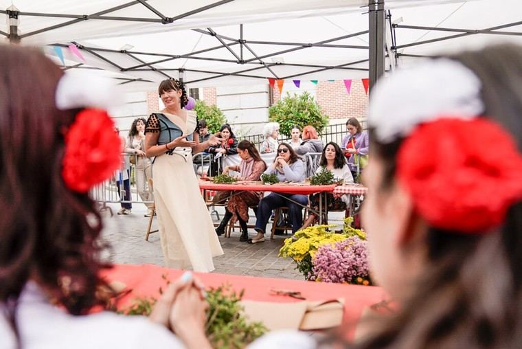 Regresa a Madrid la tradición de los ramilletes florales por San Isidro