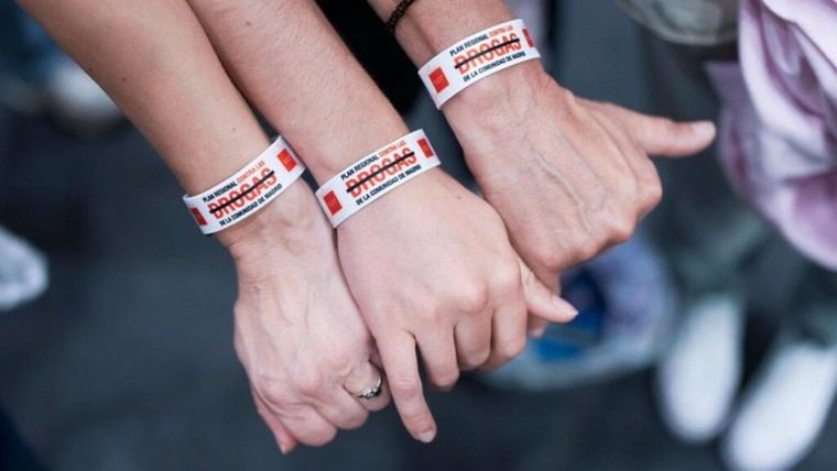 Cincuenta mil corredores se unen en el Maratón de Madrid contra las drogas