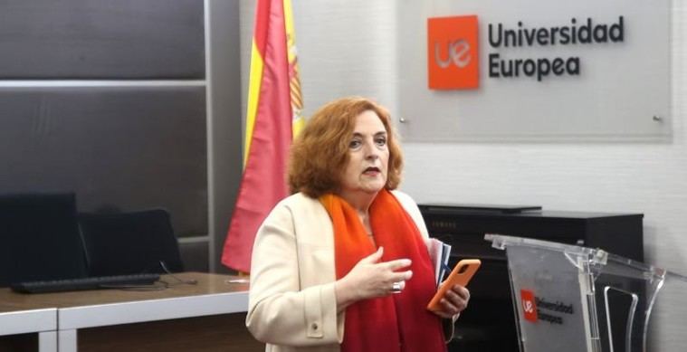 Estudiantes de la Universidad Europea exploran la historia de ETA a través del cinefórum