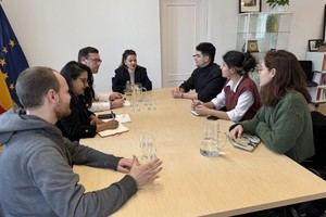 Rego apoya el derecho de los jóvenes a un ambiente sano y la justicia climática
